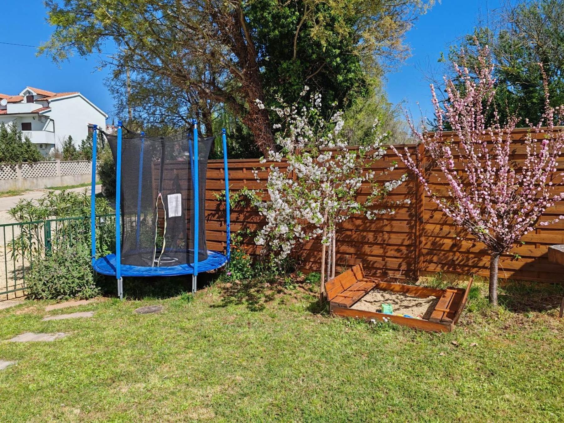 Apartman Teo Medulin Exterior foto